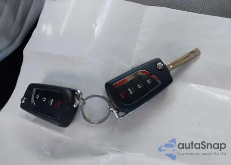 2021 Toyota Corolla Le from USA, damaged, VIN JTDEPMAE4MJ144556